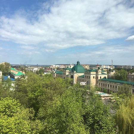 Near Trainstation 603 Apartment Ivano Frankivsk Bagian luar foto