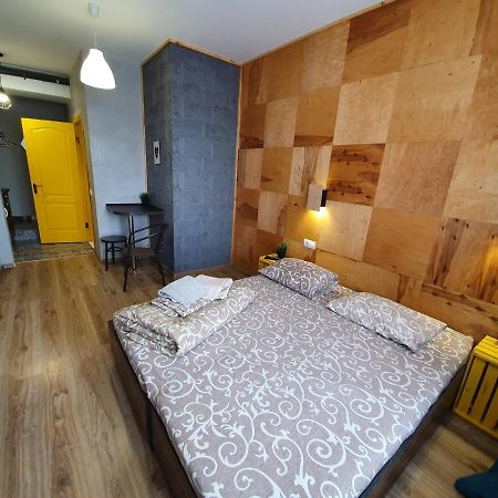 Near Trainstation 603 Apartment Ivano Frankivsk Bagian luar foto