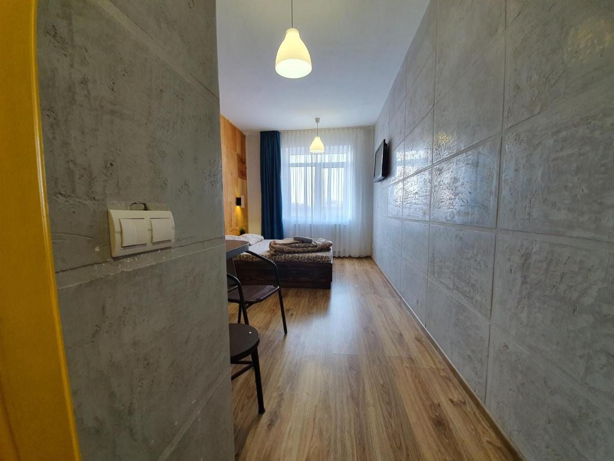 Near Trainstation 603 Apartment Ivano Frankivsk Bagian luar foto